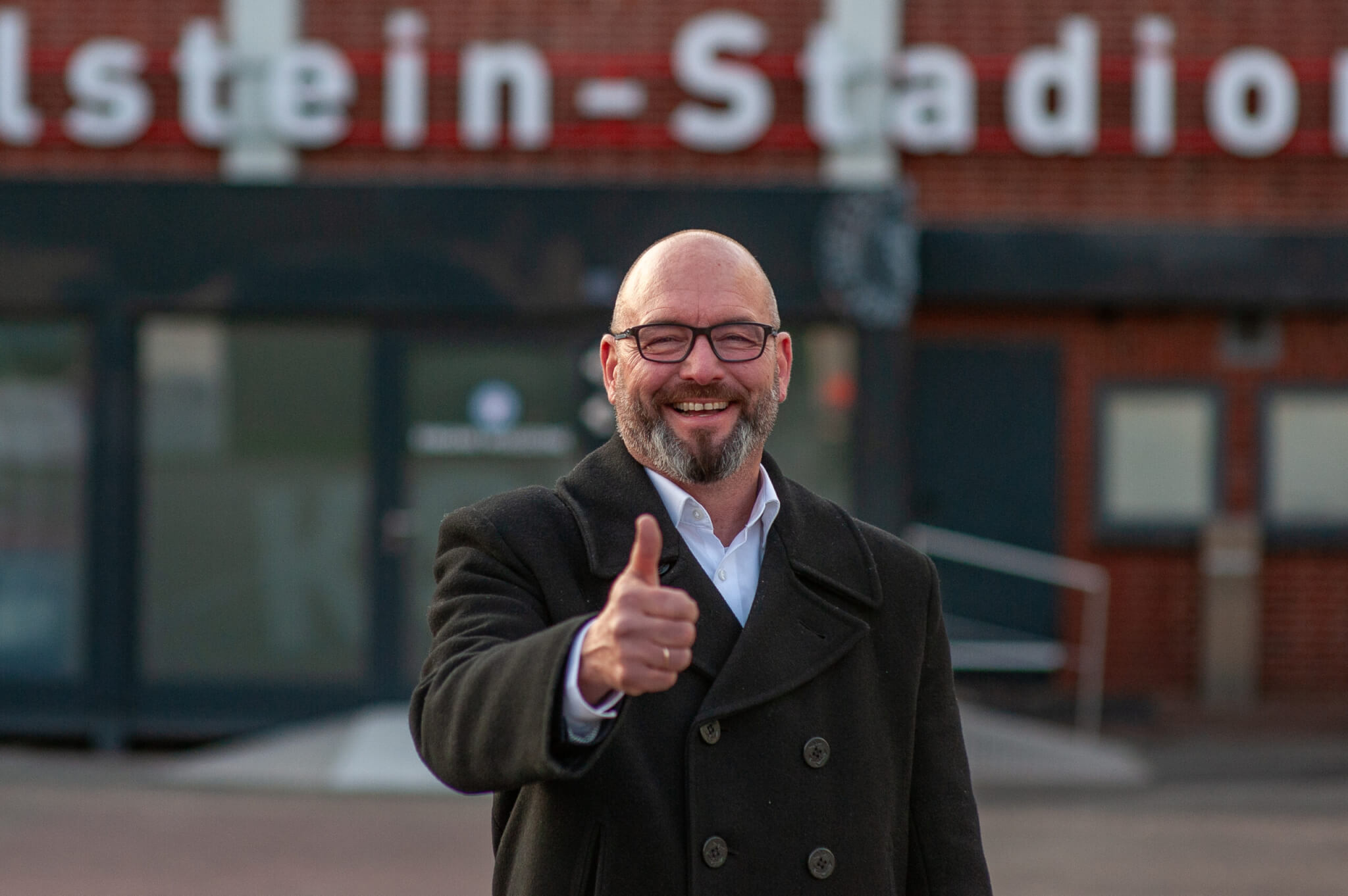 Der Name ist Programm: Holstein-Stadion bleibt!